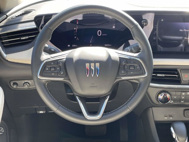 Used 2025 Buick Encore GX Preferred w/ Comfort Package FWD image 13