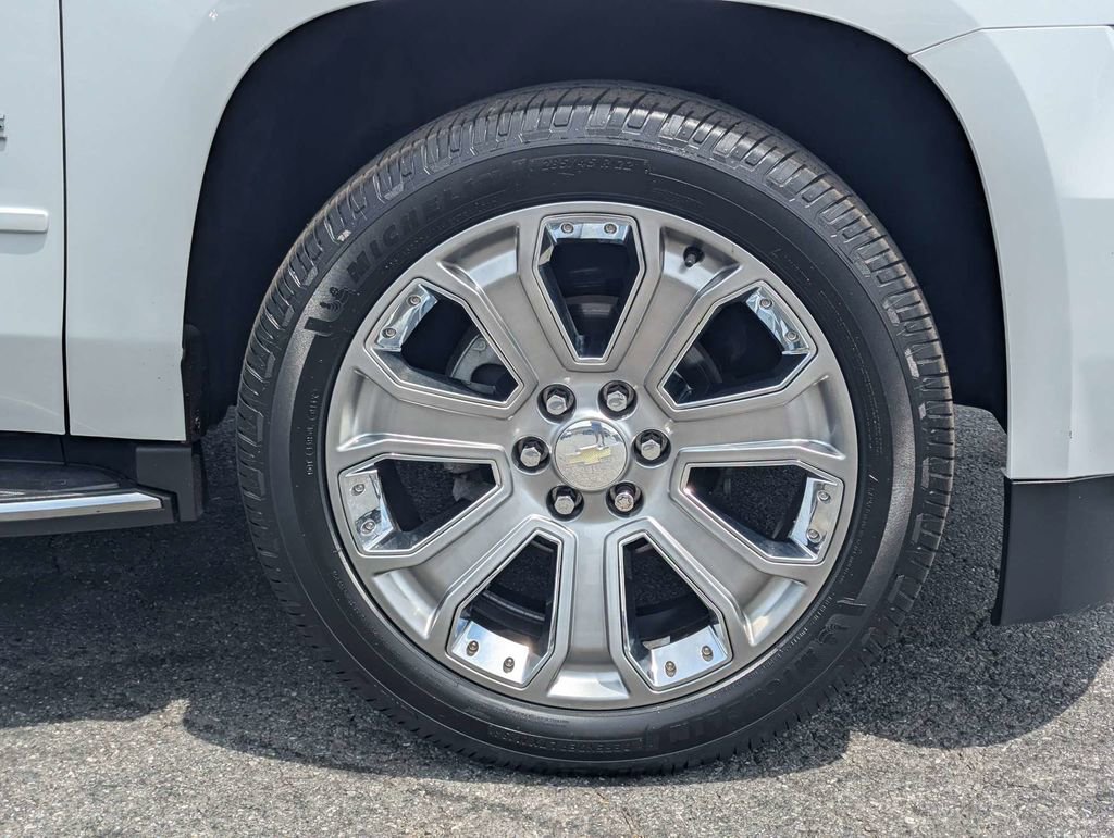Used 2018 Chevrolet Tahoe Premier RWD image 12
