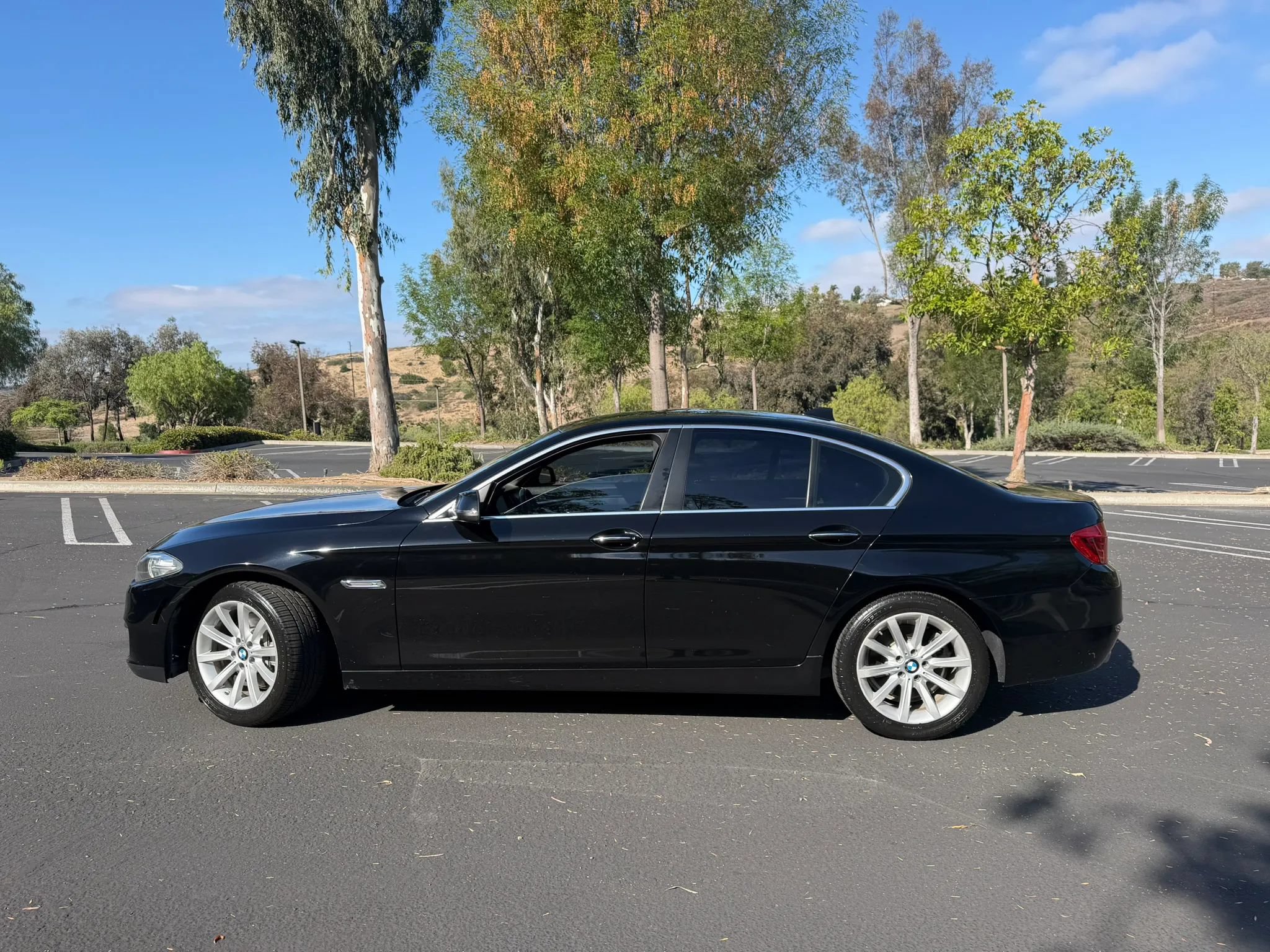 Used 2014 BMW 535i Sedan RWD image 2