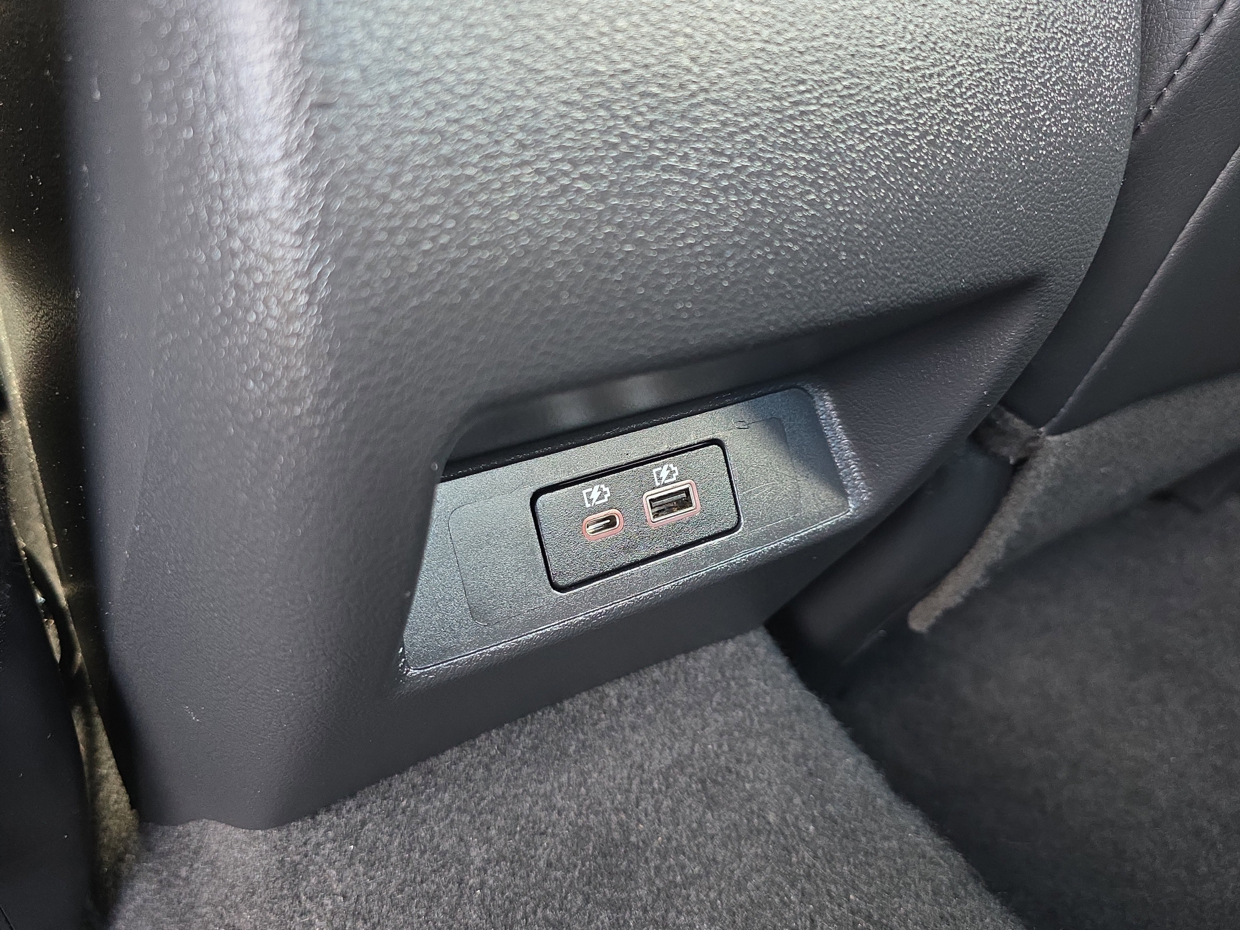 Used 2025 Nissan Altima 2.5 SR AWD/4WD image 19
