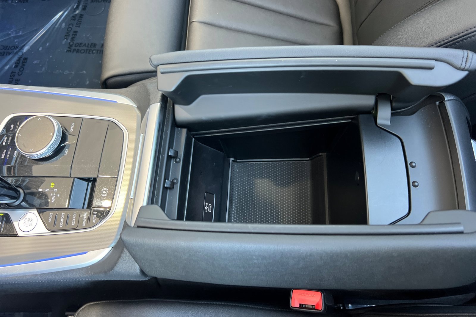 Used 2022 BMW X5 sDrive40i w/ Parking Assistance Package image 31