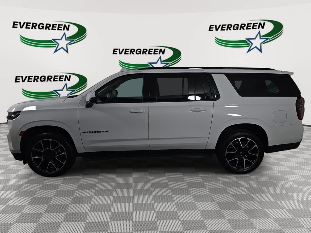 Used 2023 Chevrolet Suburban RST w/ Luxury Package AWD/4WD image 8