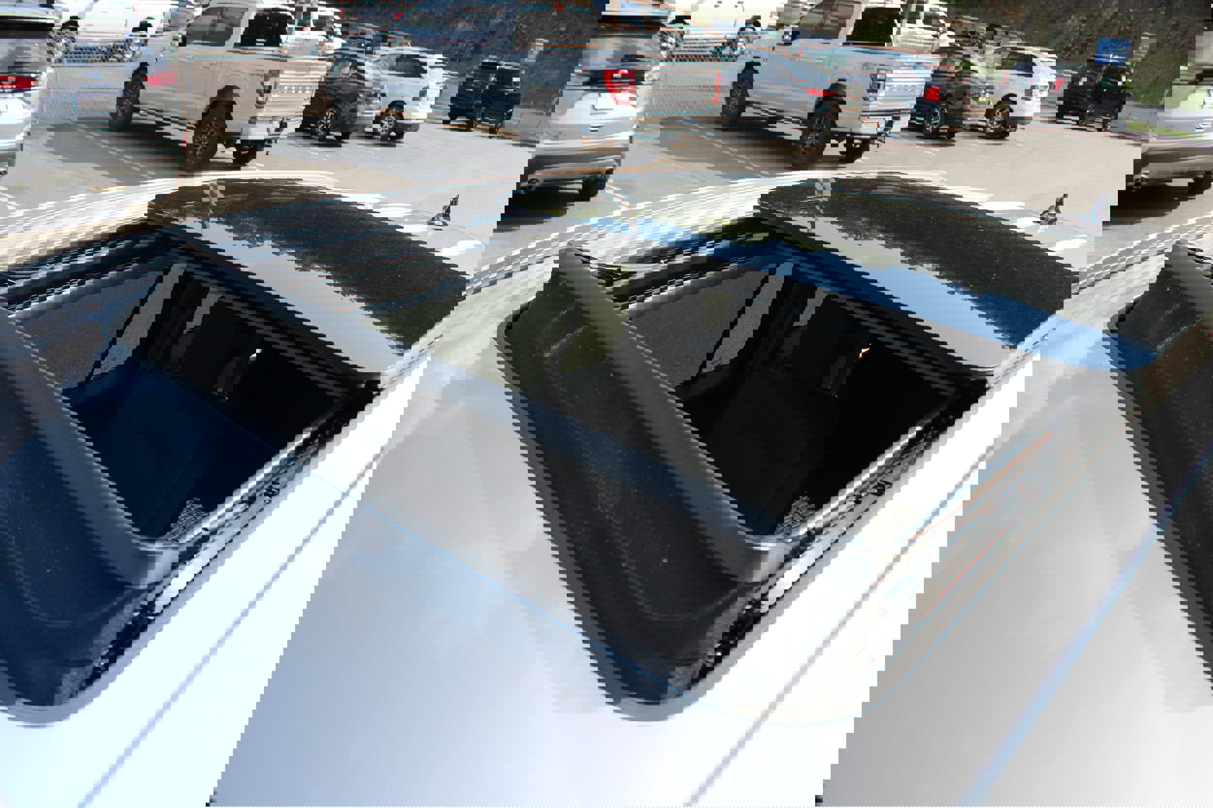 Used 2021 Lincoln Aviator Reserve w/ Equipment Group 201A image 9