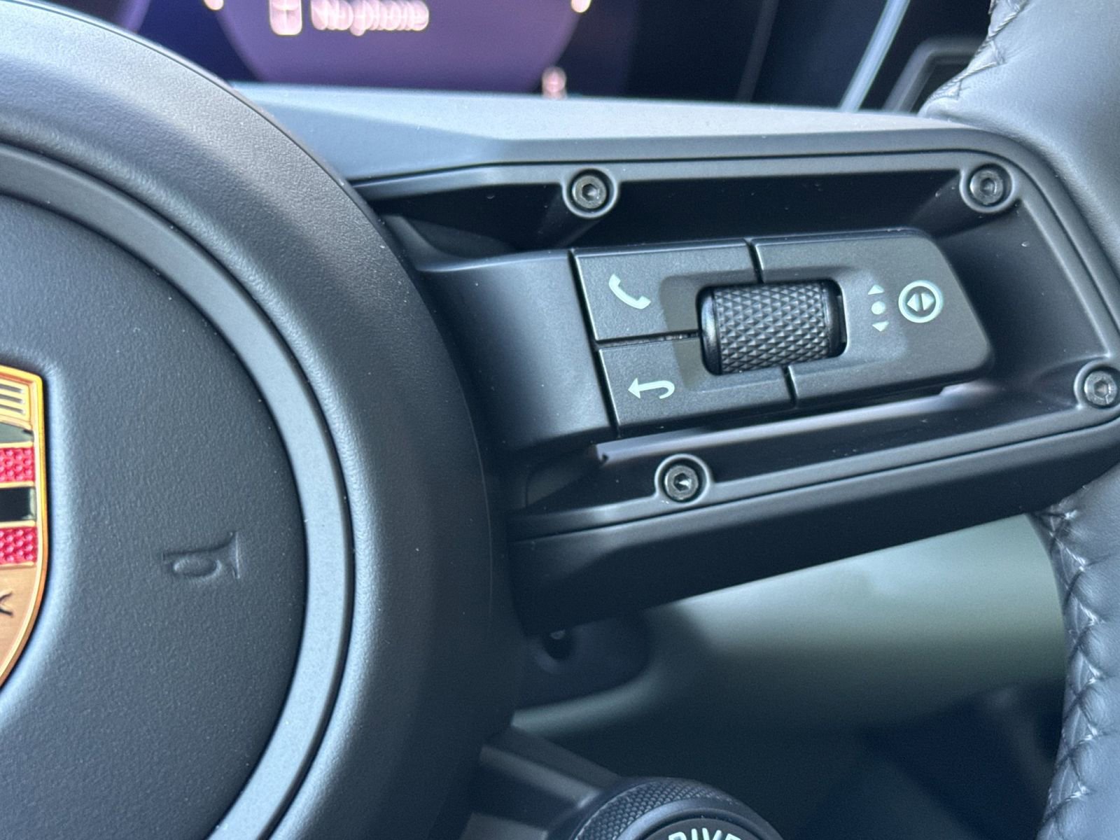 New 2025 Porsche Macan Electric image 29