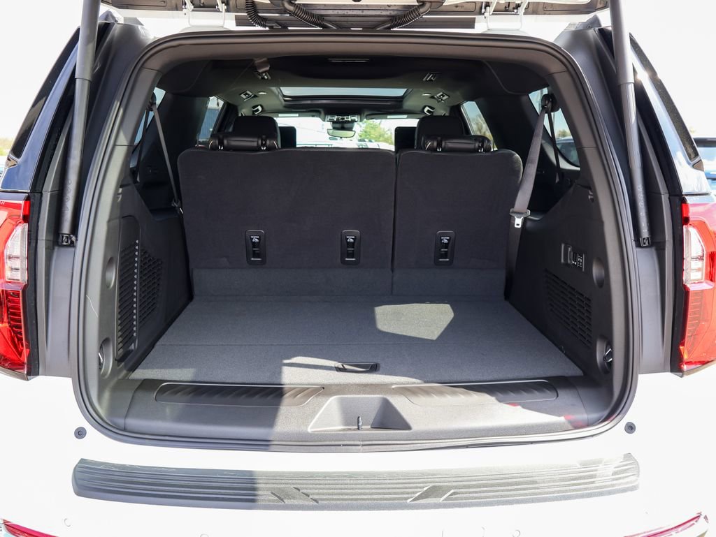 New 2026 GMC Yukon XL Elevation image 5