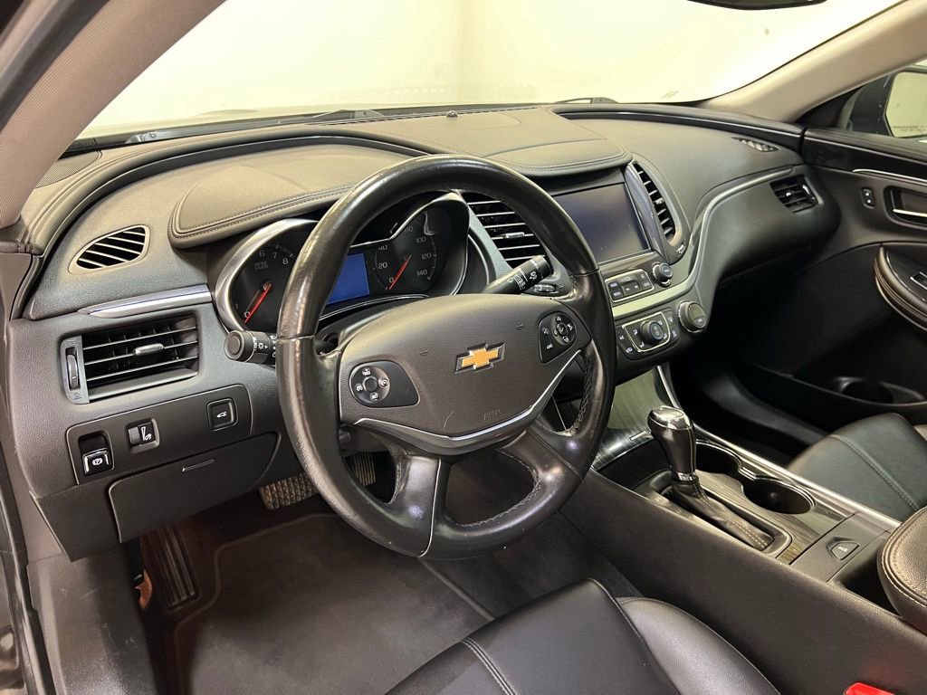 Used 2019 Chevrolet Impala LT image 17