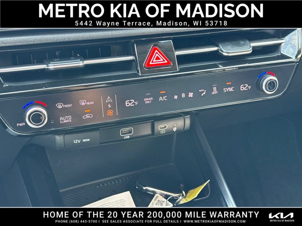 Used 2024 Kia Niro Wind w/ Wind Preserve Package FWD image 25
