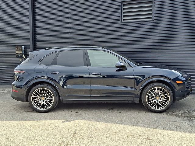 Certified 2023 Porsche Cayenne S Platinum image 8