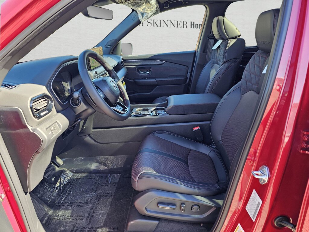 New 2026 Honda Pilot Black Edition image 17