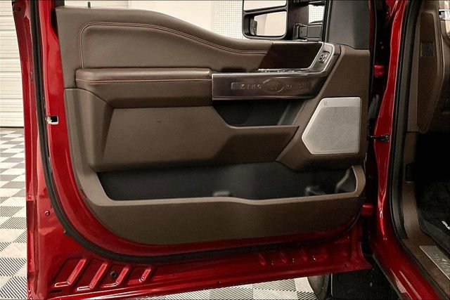Used 2025 Ford F350 King Ranch image 18