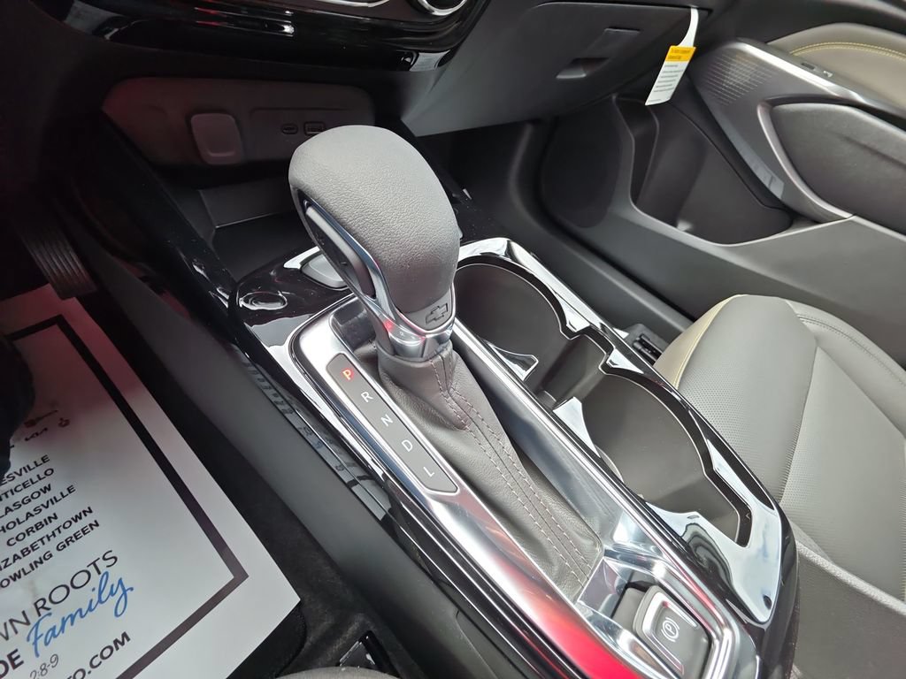 New 2026 Chevrolet Trax ACTIV w/ Driver Confidence Package FWD image 19