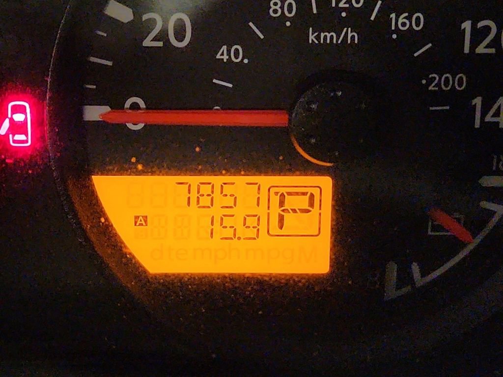 Used 2019 Nissan Frontier SV image 16