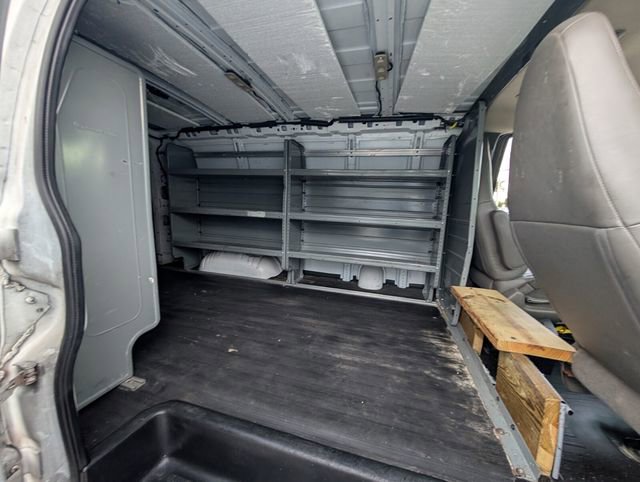 Used 2021 Chevrolet Express 2500 w/ Communications Package image 11