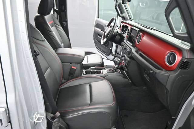Used 2023 Jeep Gladiator Rubicon w/ Cold Weather Group AWD/4WD image 14