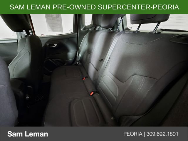 Used 2020 Jeep Renegade Latitude w/ Cold Weather Group image 23