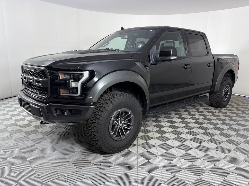 Used 2019 Ford F150 Raptor w/ Equipment Group 802A Luxury AWD/4WD image 3