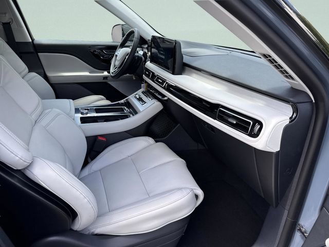 New 2026 Lincoln Aviator Reserve AWD/4WD image 35