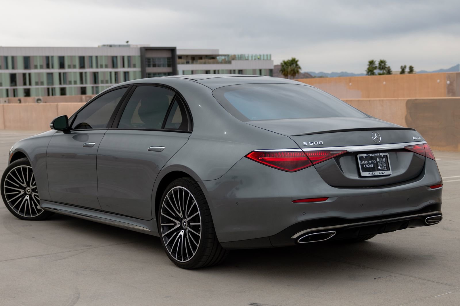 Used 2023 Mercedes-Benz S 500 4MATIC w/ AMG Line image 11