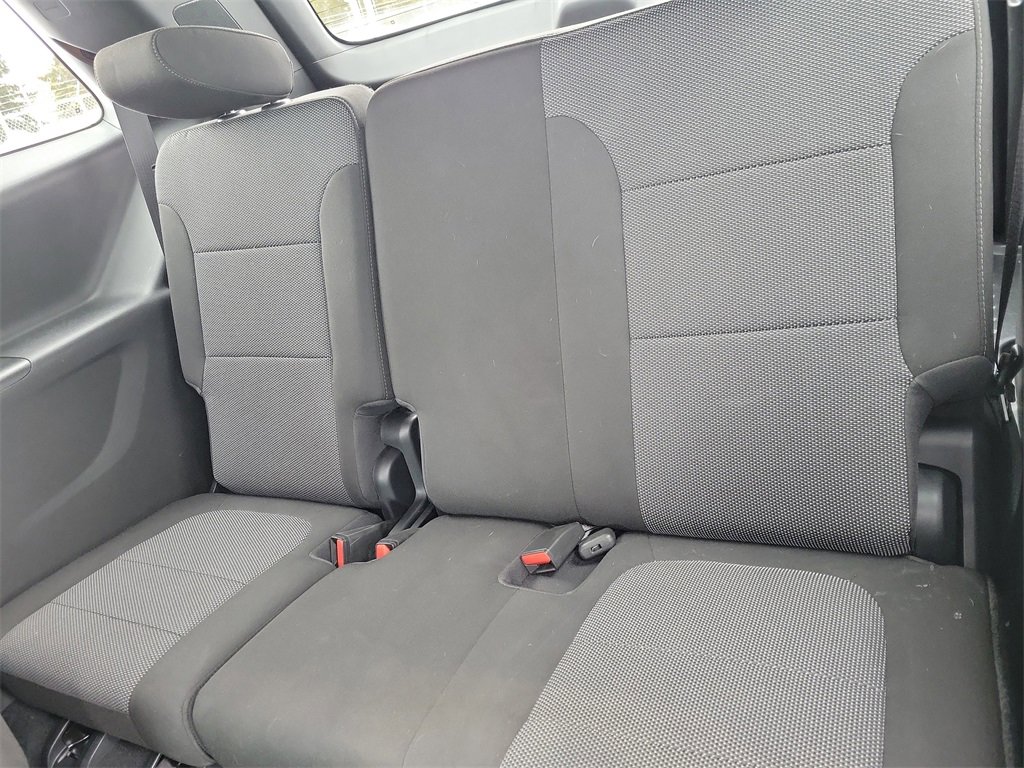 Used 2023 Chevrolet Traverse LT w/ LPO, Floor Liner Package image 13
