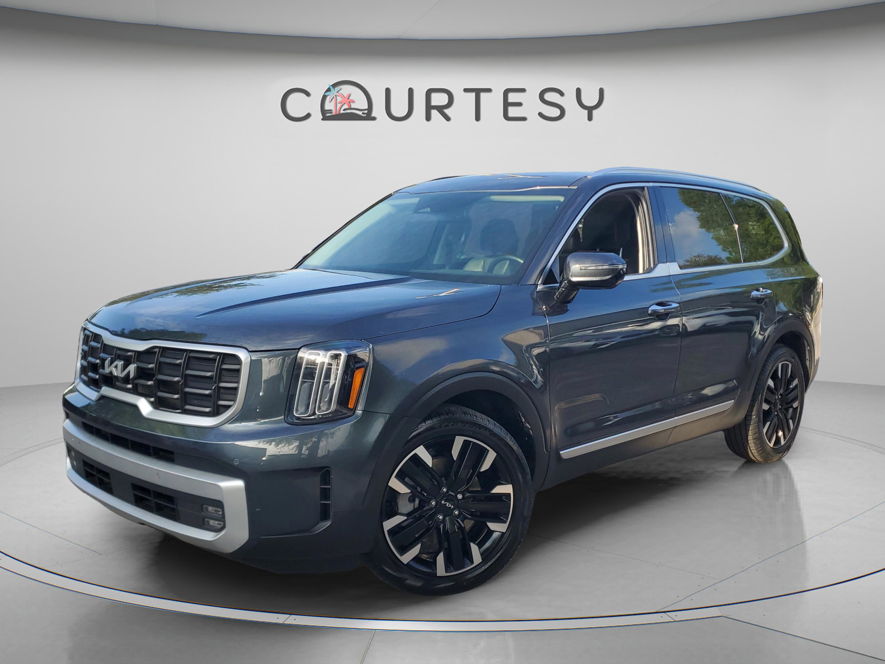 Certified 2023 Kia Telluride SX FWD image 1