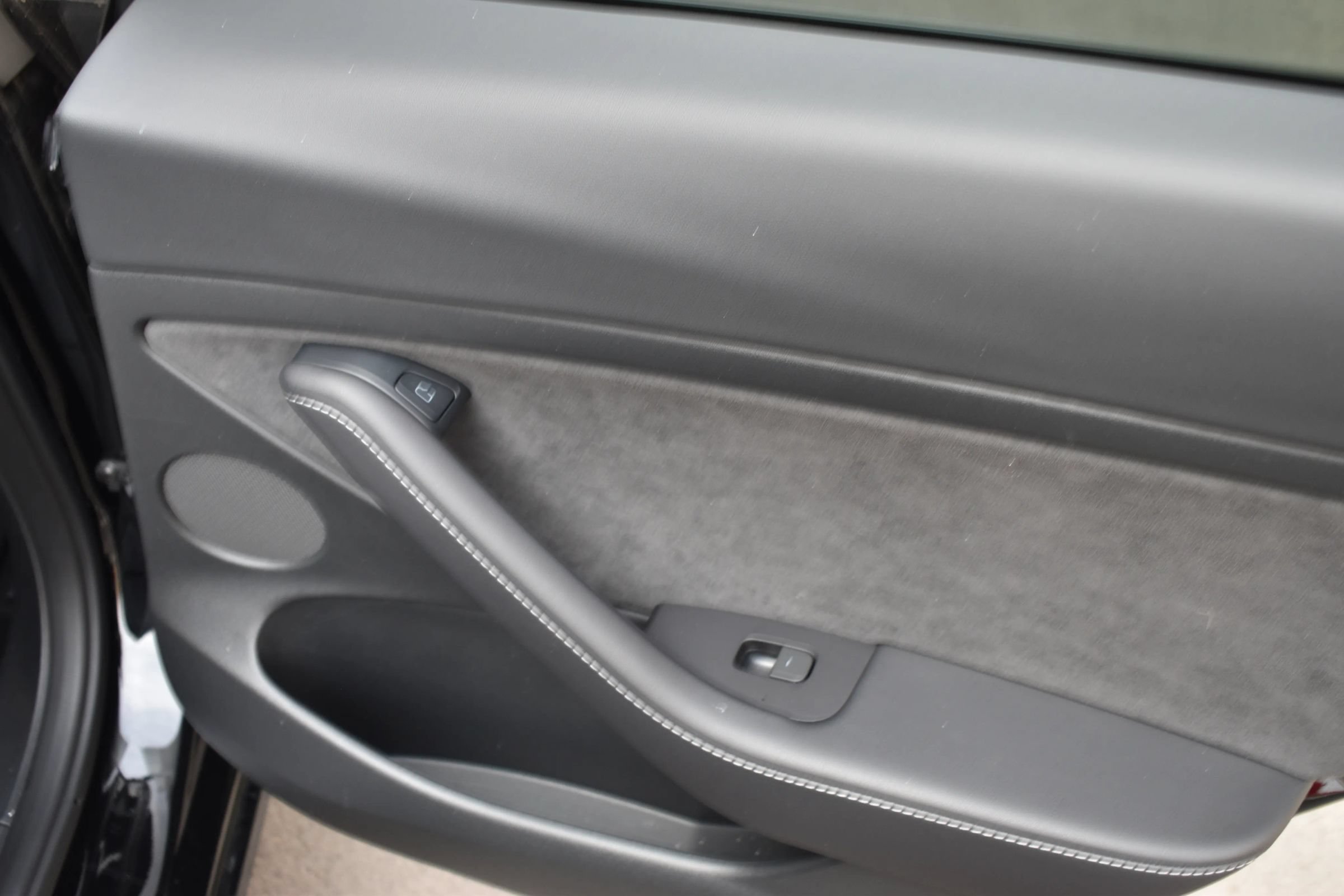 Used 2022 Tesla Model 3 Standard Range RWD image 18