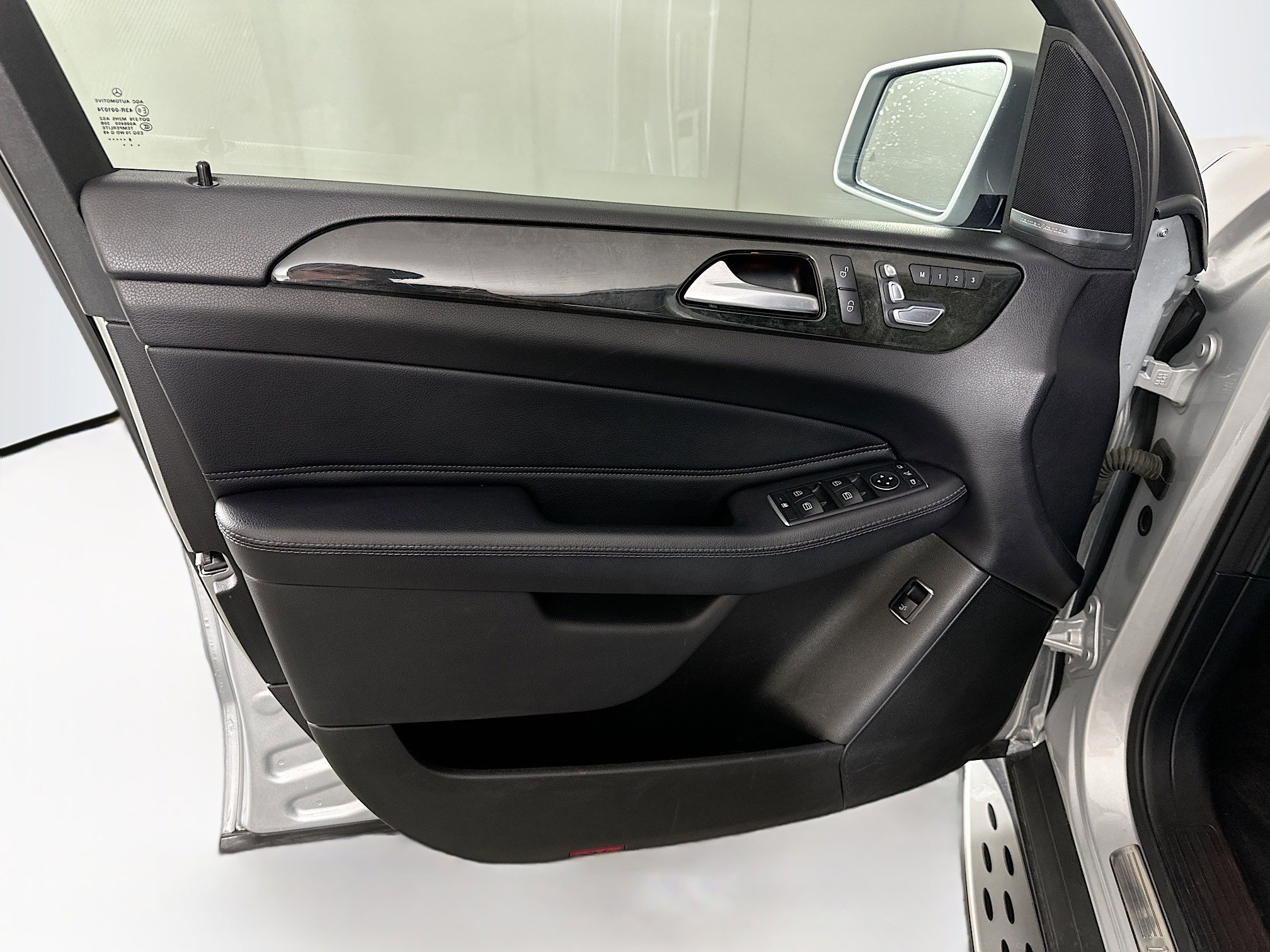 Used 2018 Mercedes-Benz GLE 350 image 27