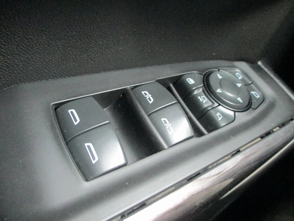 Used 2020 Chevrolet Silverado 2500 LTZ w/ LTZ Plus Package image 23