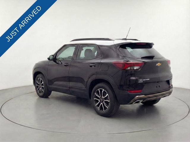 Used 2023 Chevrolet TrailBlazer ACTIV w/ Convenience Package image 7