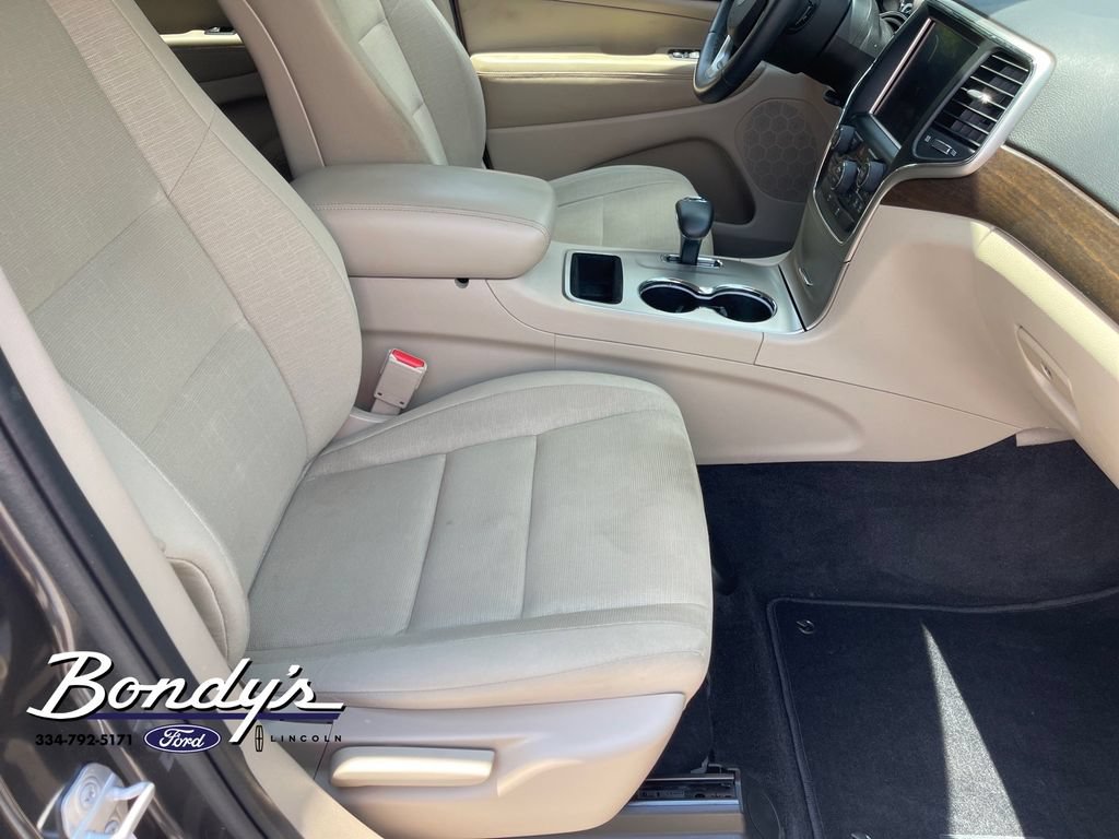 Used 2015 Jeep Grand Cherokee Laredo w/ Quick Order Package 23E RWD image 18