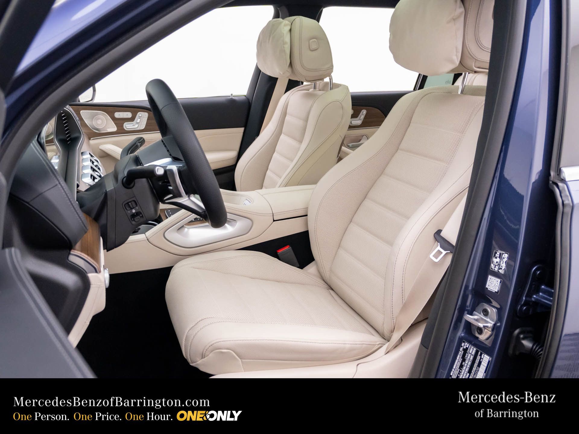 New 2026 Mercedes-Benz GLS 580 4MATIC image 18