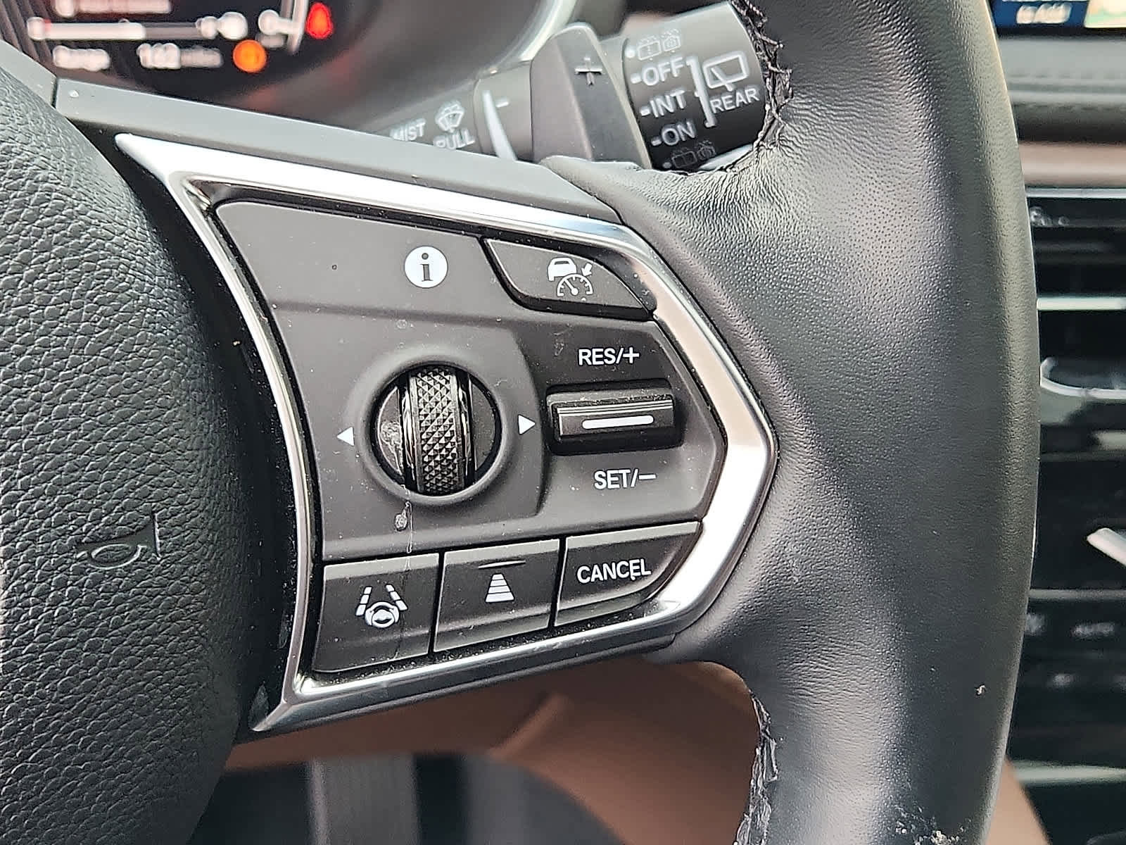 Certified 2025 Acura MDX w/Advance Package image 25