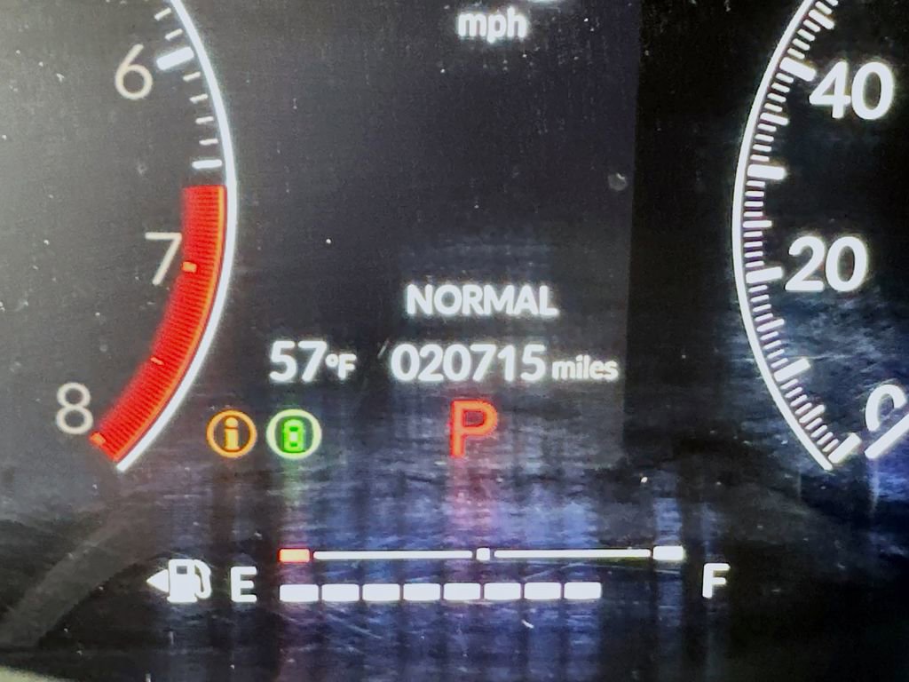 Used 2025 Honda Civic Sport image 26