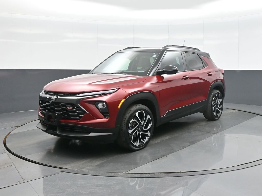 Used 2024 Chevrolet TrailBlazer RS w/ Convenience Package image 3