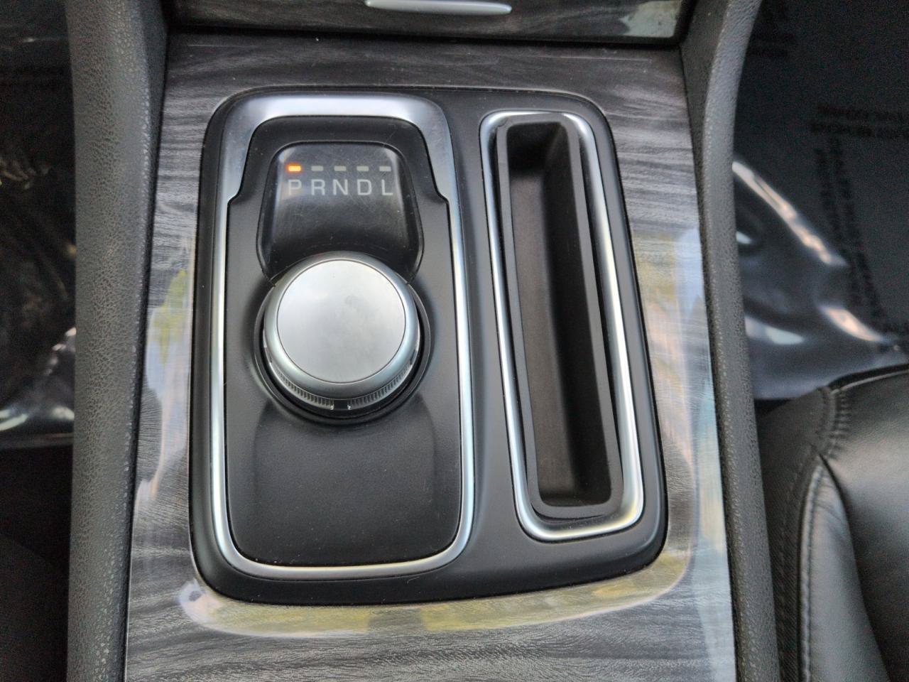 Used 2019 Chrysler 300 Touring w/ Quick Order Package 2EF RWD image 26