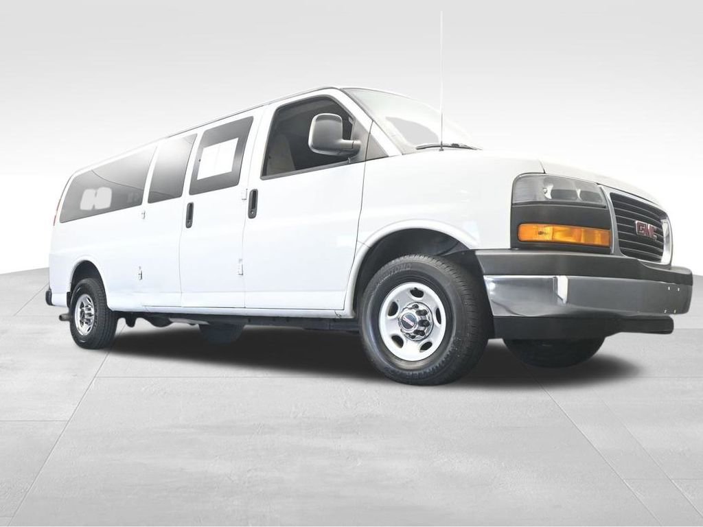 Used 2020 GMC Savana 3500 LT w/ LT Preferred Equipment Group image 57