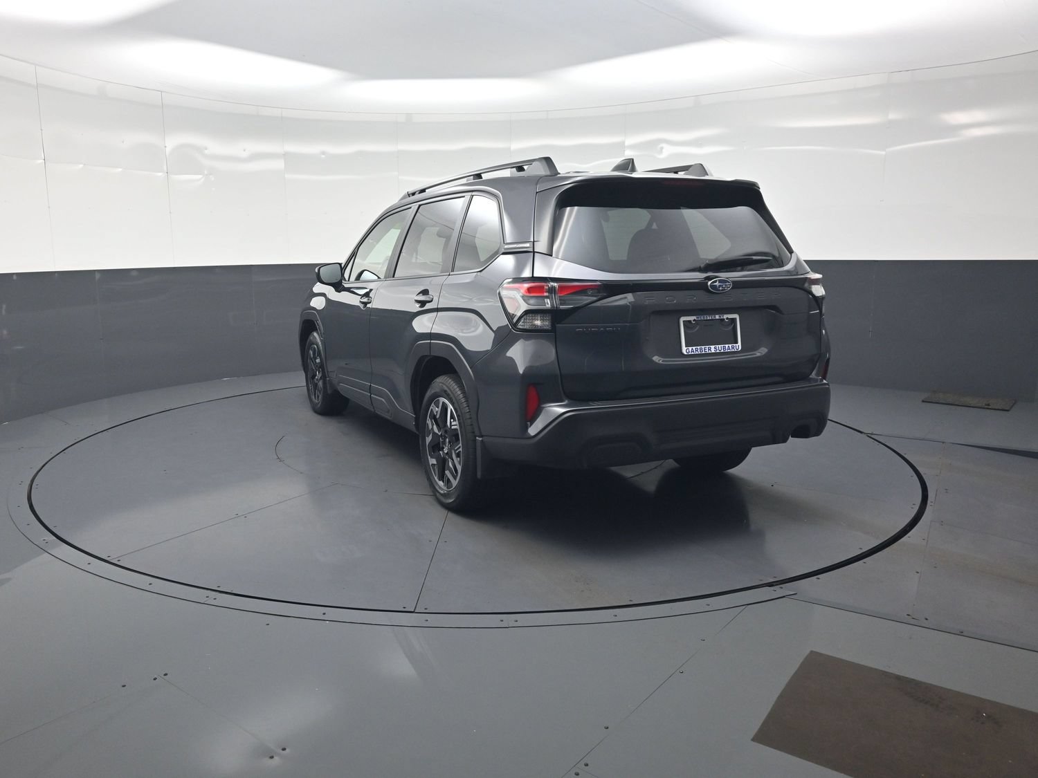 Certified 2025 Subaru Forester Premium AWD/4WD image 5