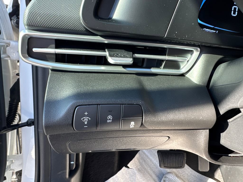 New 2026 Hyundai Elantra SE image 19