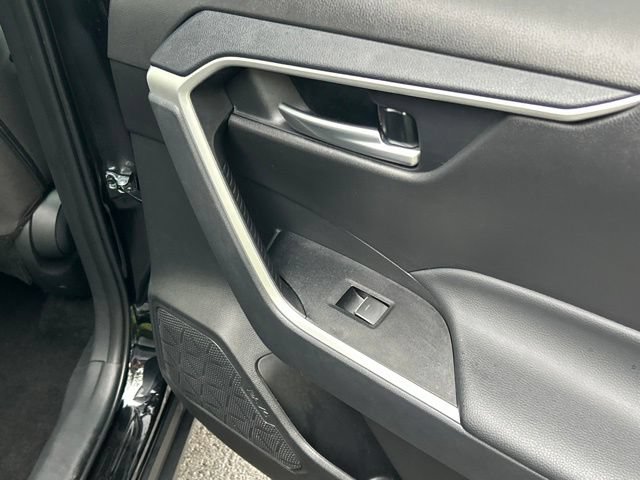Certified 2025 Toyota RAV4 XLE AWD/4WD image 47
