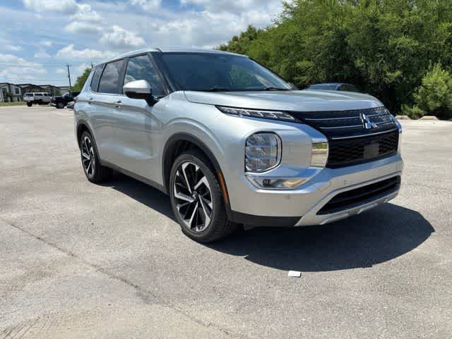 Used 2024 Mitsubishi Outlander SE AWD/4WD image 7