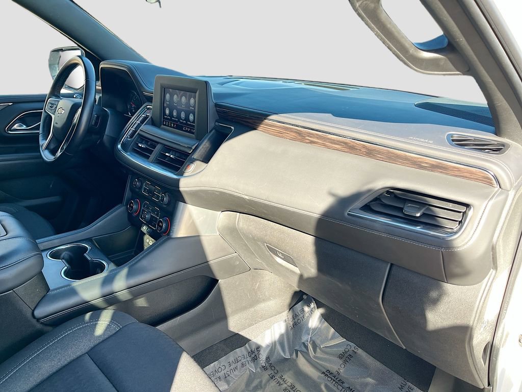 Used 2023 Chevrolet Suburban LS image 17