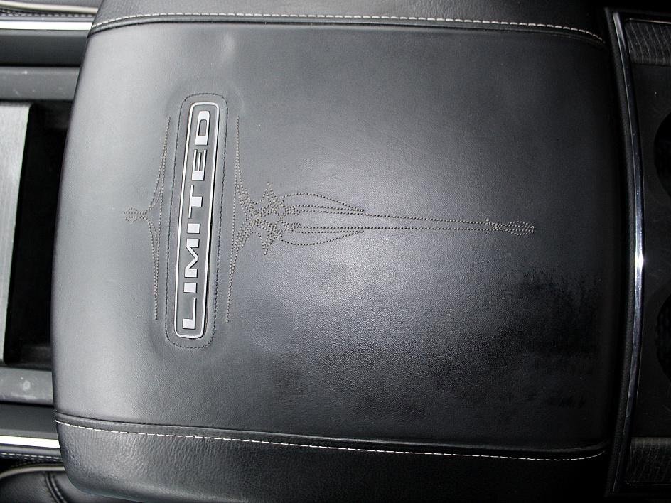 Used 2022 RAM 3500 Limited image 19