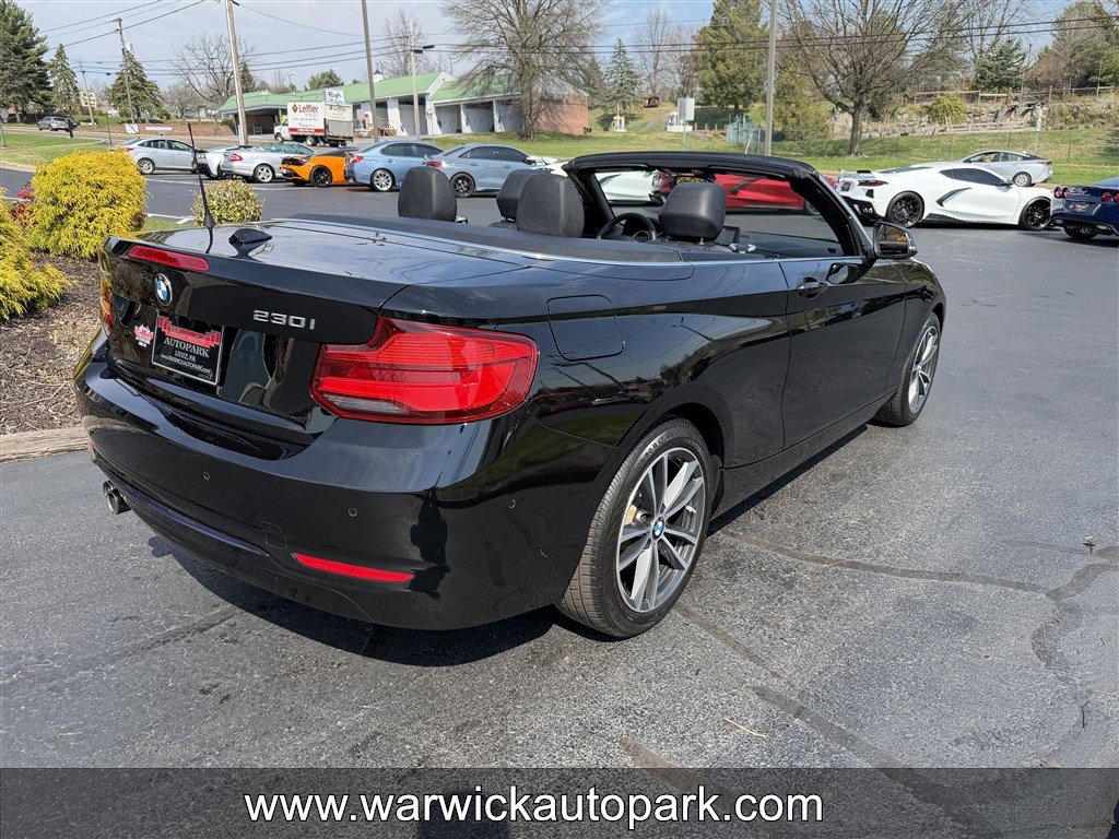 Used 2018 BMW 230i xDrive Convertible AWD/4WD image 12