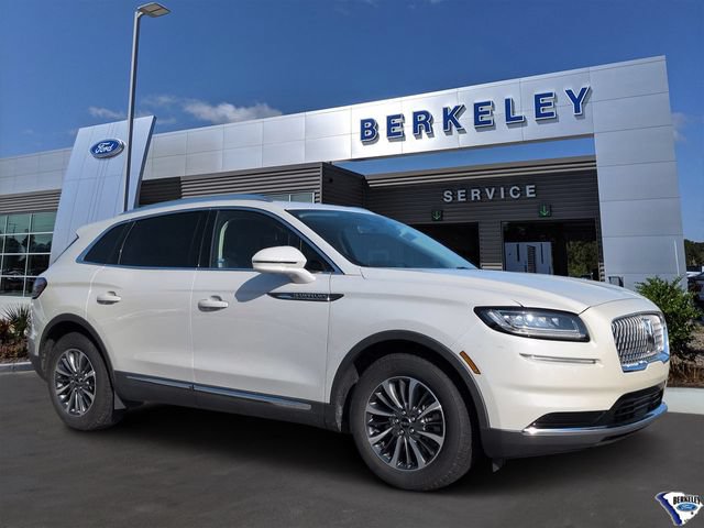 Used 2022 Lincoln Nautilus FWD w/ Premium Package image 1