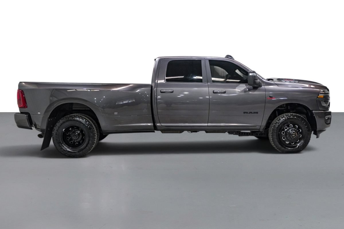 Used 2026 RAM 3500 Laramie w/ Night Edition AWD/4WD image 5