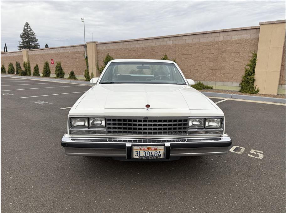 Used 1987 Chevrolet El Camino V8 image 2