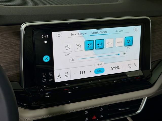 New 2026 Volkswagen Atlas SEL Premium R-Line image 18