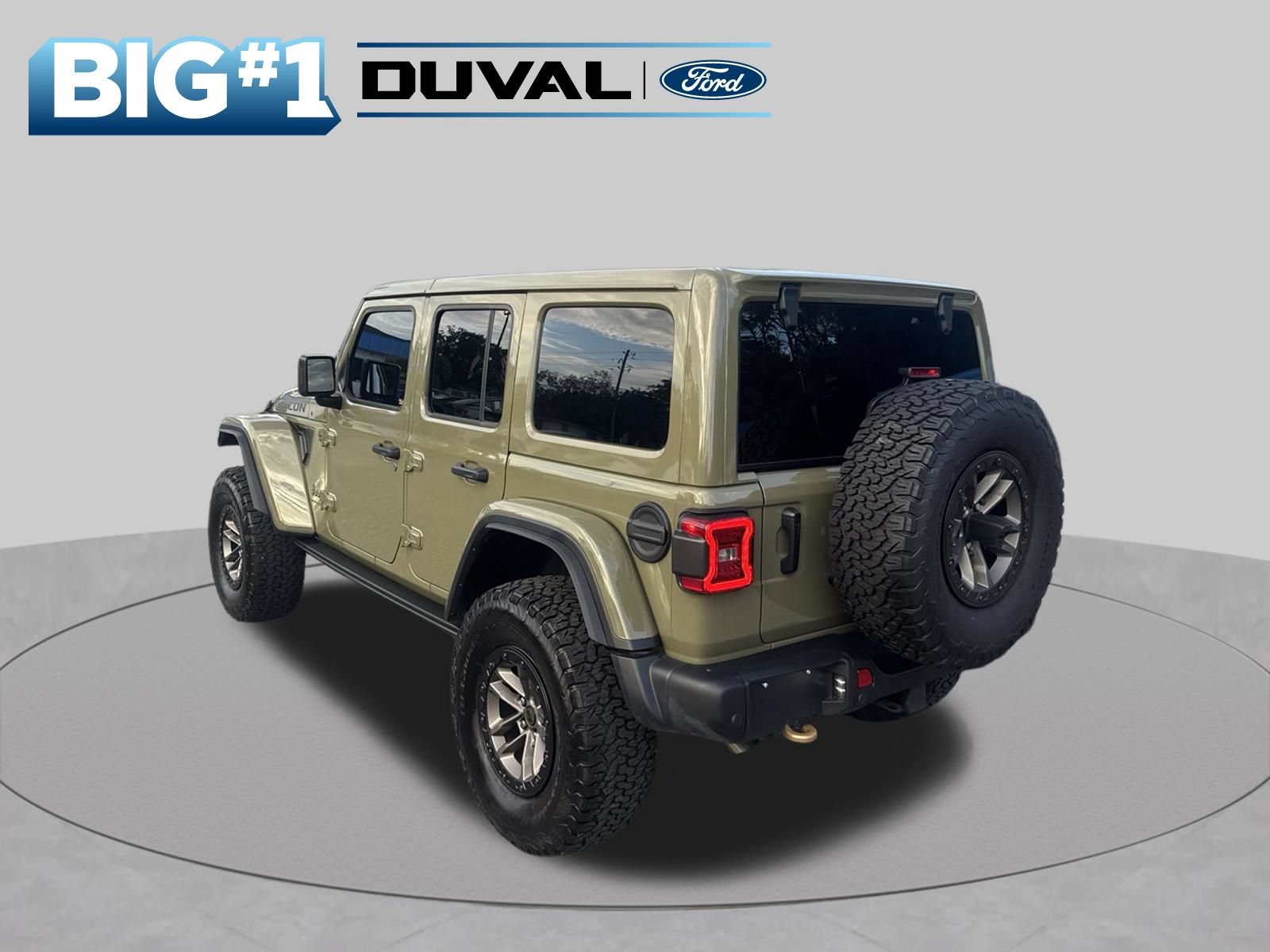 Used 2025 Jeep Wrangler Unlimited Rubicon 392 AWD/4WD image 4