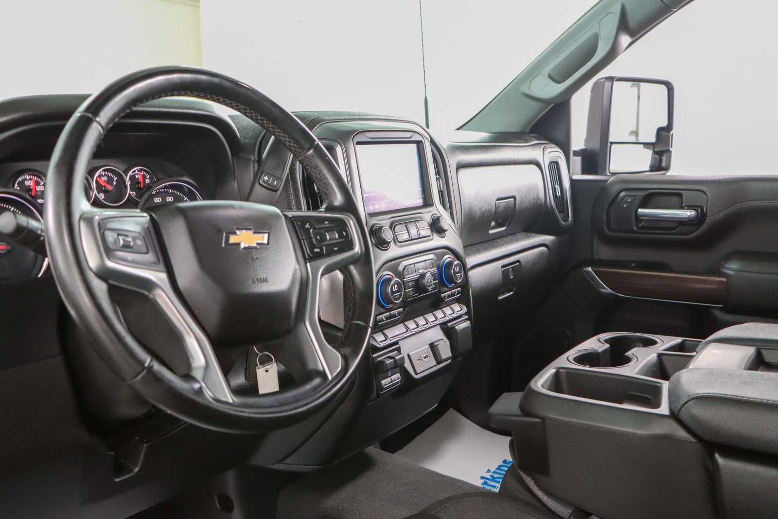 Used 2023 Chevrolet Silverado 2500 LT image 23