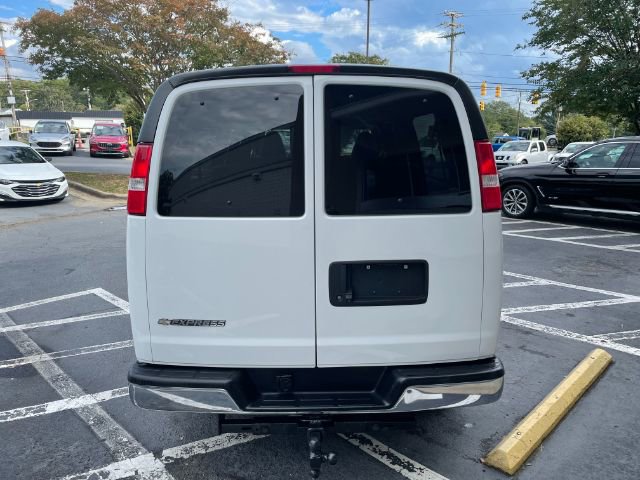 Used 2020 Chevrolet Express 3500 LT w/ LT Preferred Equipment Group image 8