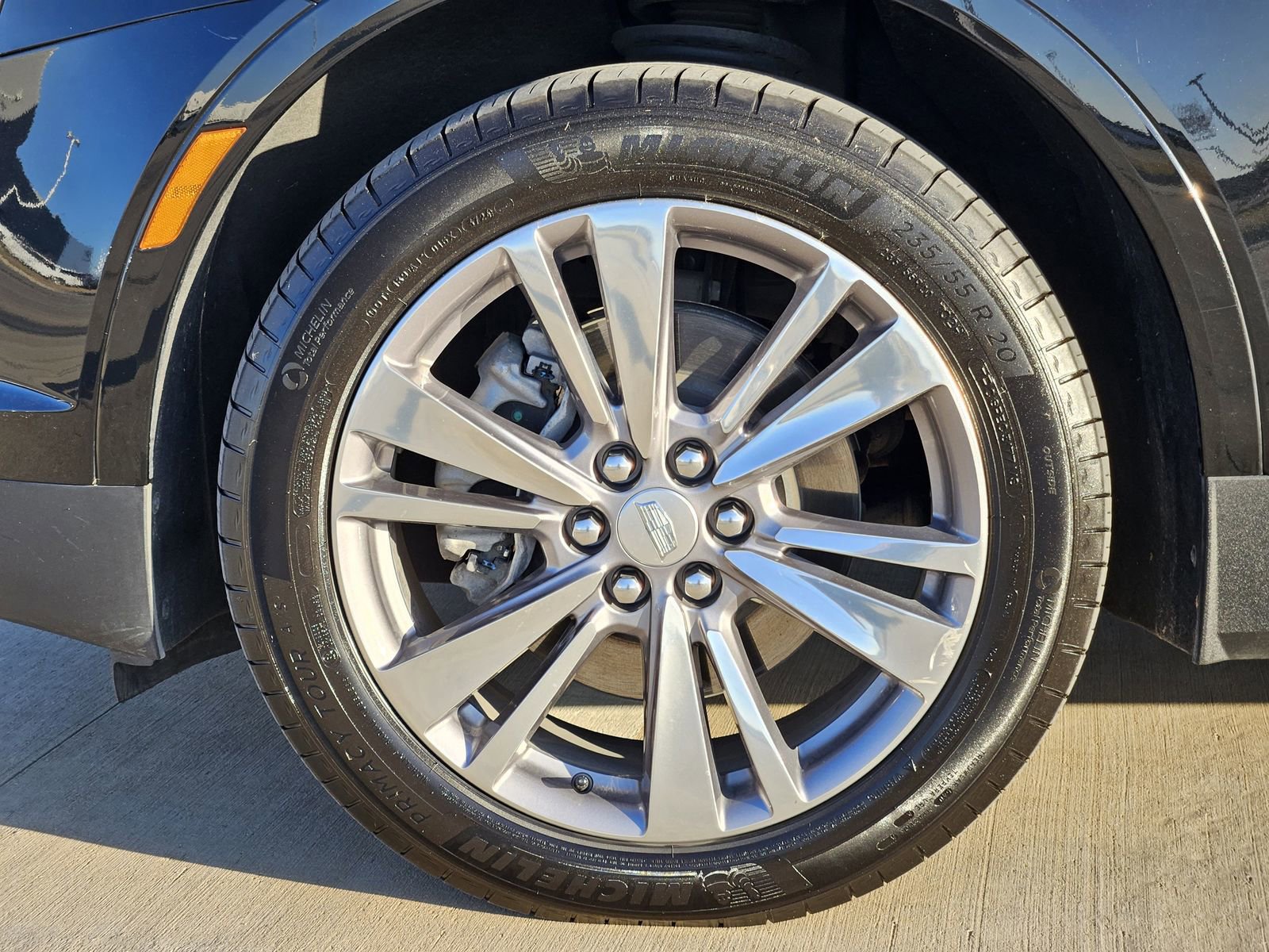 Used 2025 Cadillac XT5 Premium Luxury image 12